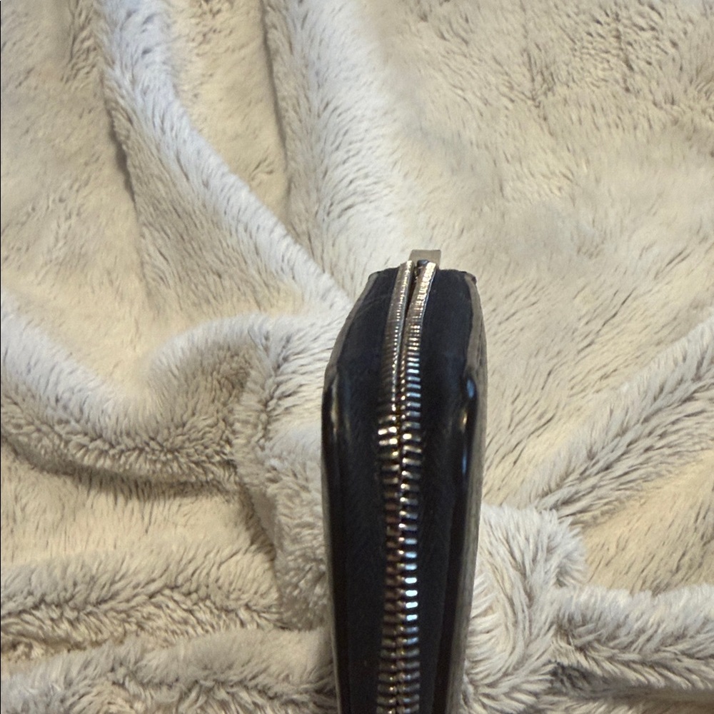 Celine Black Leather Wallet - Picture 8 of 10
